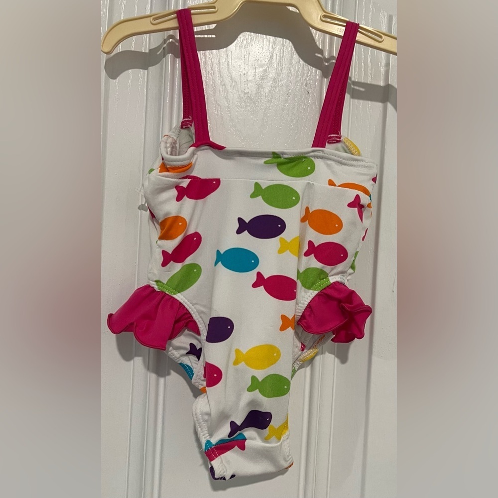 NEW! Pink Platinum White/Multi Colored Fish Baby One Piece Swimsuit Sz 12 Months - Picture 9 of 9